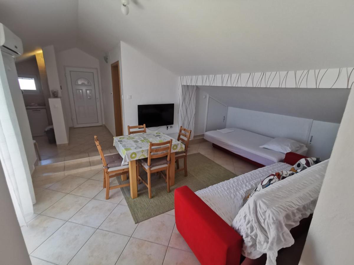 Villa Clara Apartments Kvarner Novi Vinodolski Zewnętrze zdjęcie