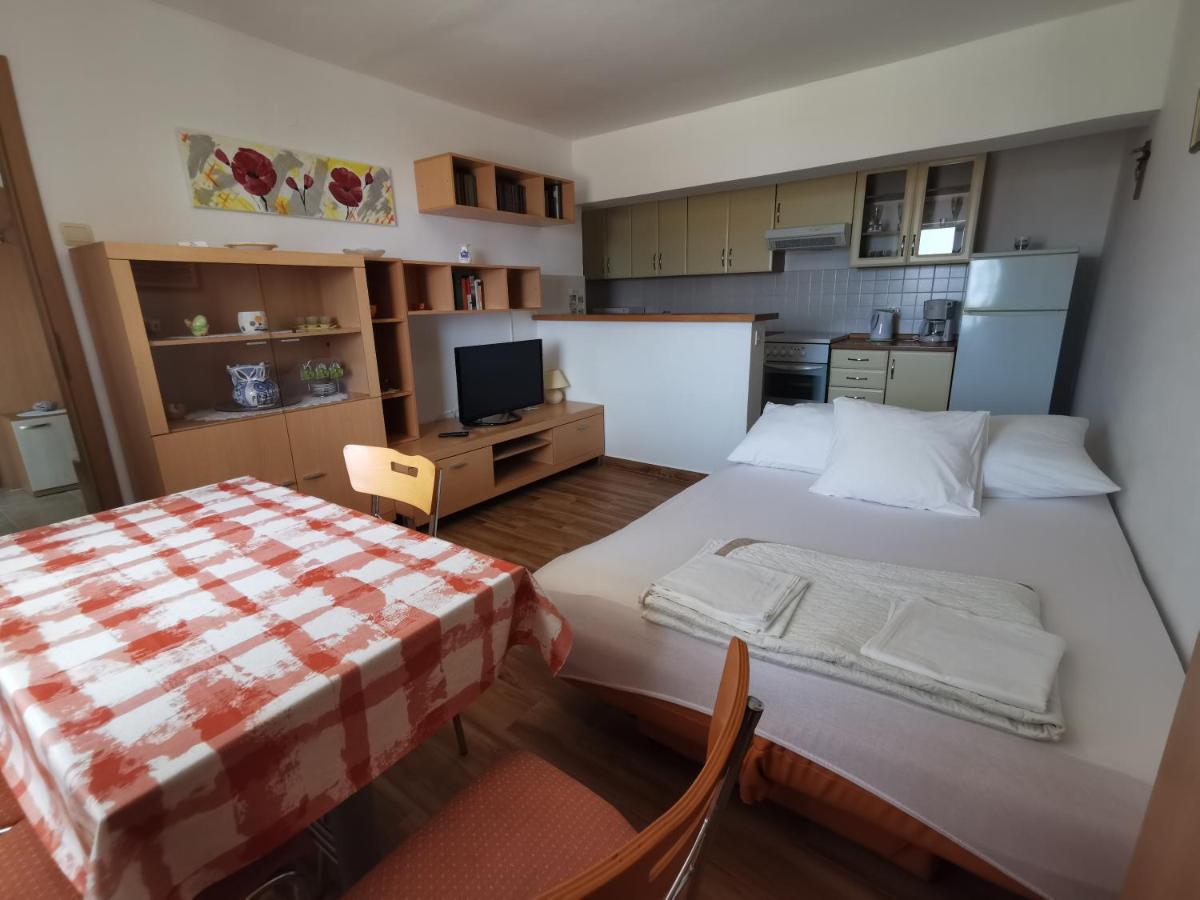 Villa Clara Apartments Kvarner Novi Vinodolski Zewnętrze zdjęcie